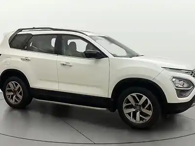 2023 टाटा सफारी xza प्लस 1