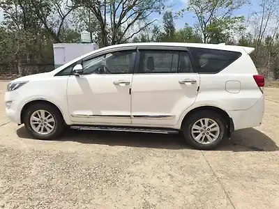 2020 टोयोटा इनोवा क्रिस्टा 2.4 g 8 str 1