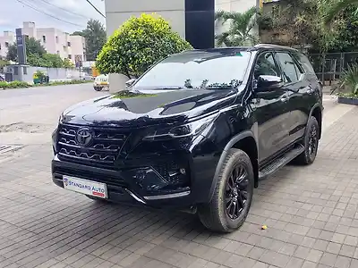 2024 टोयोटा फ़ॉर्च्यूनर  4x4 एटी 2.8 डीज़ल 1
