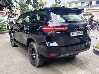 2024 Toyota Fortuner