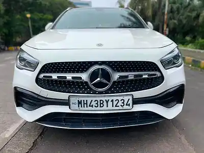 2021 मर्सिडीज़ बेंज़ जीएलए 220d AMG Line 4MATIC [2021-2023] 1