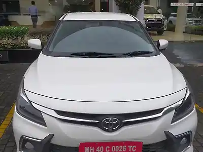 2025 टोयोटा ग्लैंजा V Petrol Manual 1