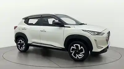 2022 निसान मैग्नाइट xv दोहरे रंग 1 2022 निसान मैग्नाइट xv दोहरे रंग 1