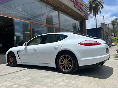 2013 Porsche Panamera Diesel