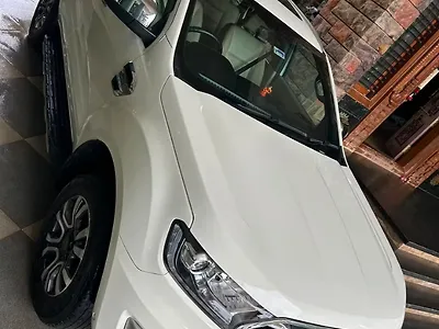 2020 Ford Endeavour Titanium Plus 2.2 4x2 AT
