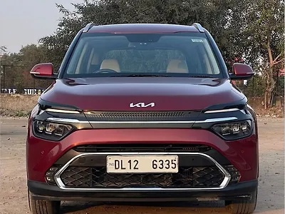 2022 Kia Carens Luxury 1.5 Diesel 7 STR 1