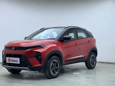2023 Tata Nexon Fearless Plus (S) 1.2 Petrol 6MT Dual Tone [2023-2025] 1