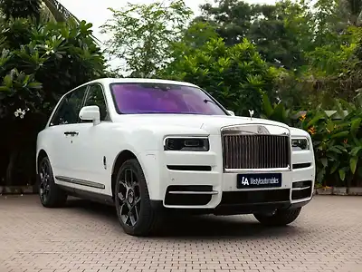 2020 Rolls-Royce Cullinan SUV 1