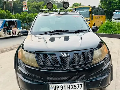 2014 Mahindra XUV500 W8 1