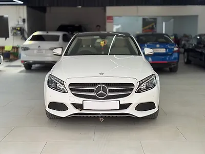 2017 Mercedes-Benz C-Class C 220d 1 2017 Mercedes-Benz C-Class C 220d 1