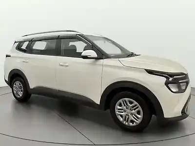 2023 किआ कारेन्स प्रेस्टीज 1.5 पेट्रोल एमटी 7-सीटर 1