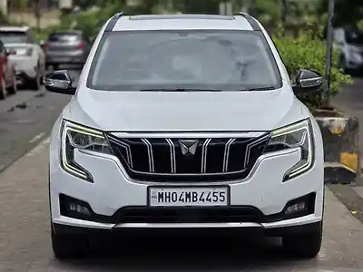 2024 महिंद्रा XUV700 AX5 2WD Diesel 2.2L Turbo Manual 7 STR 1