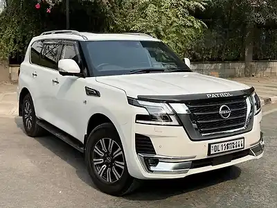 2025 निसान पैट्रॉल Platinum 5.6 lit V8 1