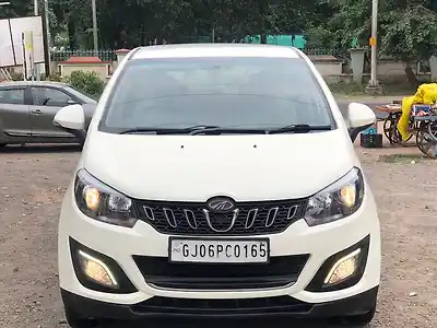2020 महिंद्रा मराजो m8 8 str 1