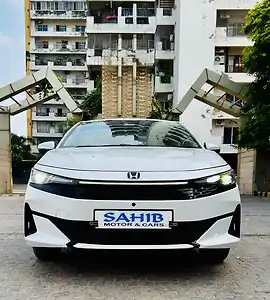 2026 होंडा सिटी हाइब्रिड ईएचईवी ज़ेडएक्स 1