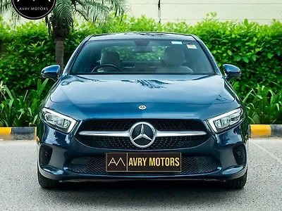 2023 Mercedes-Benz A-Class Limousine 200d 1