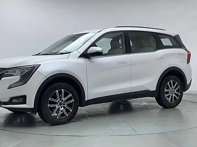 2023 Mahindra XUV700 AX 7 Petrol AT Luxury Pack 7 STR [2021] 1