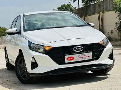 2023 हुंडई एलीट i20 Sportz Petrol Manual 1 2023 हुंडई एलीट i20 Sportz Petrol Manual 1