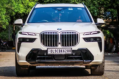 2025 BMW X7 xDrive40i M Sport 1 2025 BMW X7 xDrive40i M Sport 1