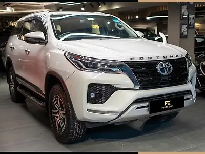 2024 Toyota Fortuner 4x2 2WD Petrol 2.7L Automatic 1