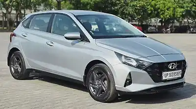 2023 हुंडई एलीट i20 Sportz Petrol Manual 1 2023 हुंडई एलीट i20 Sportz Petrol Manual 1