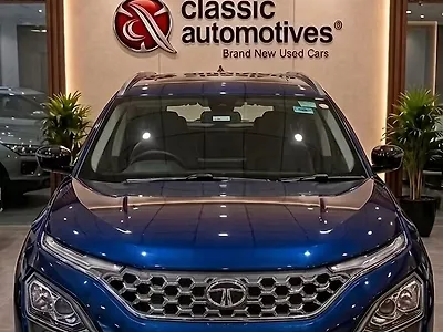 2023 Tata Safari XZA Plus (O) 6 S 1
