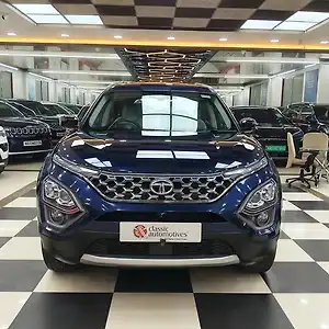 2023 Tata Safari XZA Plus (O) 6 S 1