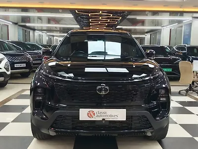 2024 Tata Safari Accomplished Plus 6 STR Dark Edition AT 1