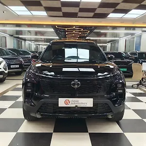 2024 Tata Safari Accomplished Plus 6 STR Dark Edition AT 1 2024 Tata Safari Accomplished Plus 6 STR Dark Edition AT 1