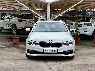 2018 BMW 5-Series 520d Sport Line 1