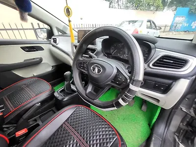 2022 Tata Altroz XT Petrol