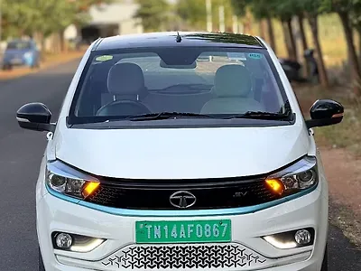 2023 Tata Tiago XZ Plus [2020-2023] 1