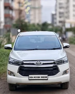 2017 Toyota Innova Crysta 2.4 V Diesel 1 2017 Toyota Innova Crysta 2.4 V Diesel 1