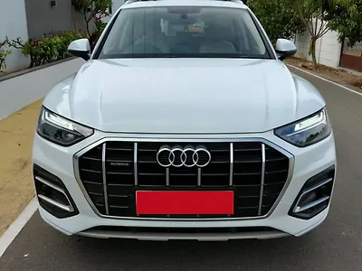 2023 Audi Q5 Technology 45 TFSI [2021-2024] 1