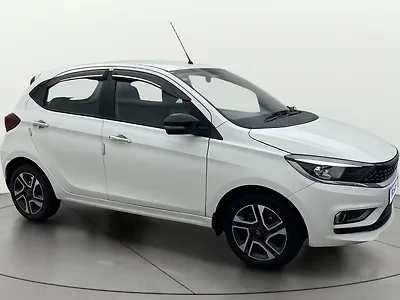 2022 Tata Tiago XZ Plus [2020-2023] 1