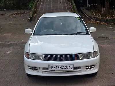 2012 Mitsubishi Lancer LXd 2.0 1