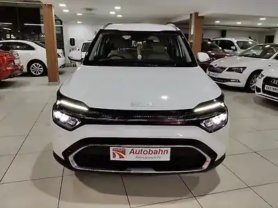 2023 किआ कारेन्स Luxury Plus 1.5 Diesel AT 6 STR [2023-2024] 1