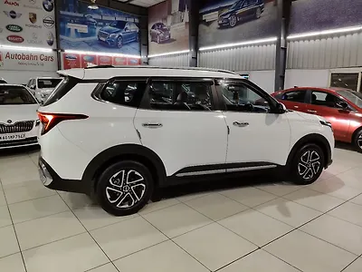 2023 Kia Carens Luxury Plus 1.5 Diesel AT 6 STR