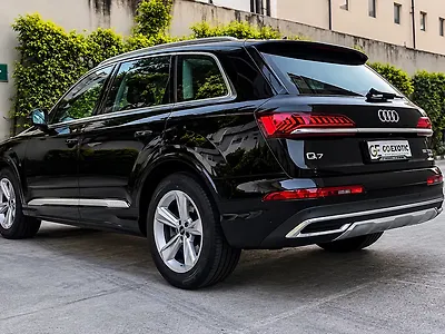 2022 Audi Q7 Technology 55 TFSI