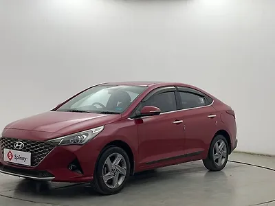 2022 Hyundai Verna SX 1.5 MPi 1