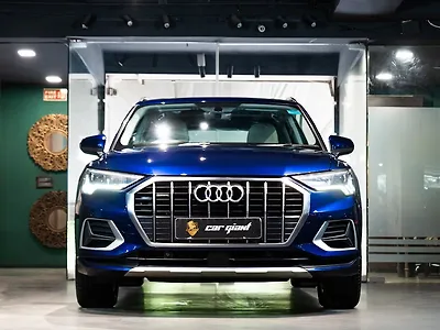 2023 Audi Q3 40 TFSI Technology [2022-2024] 1