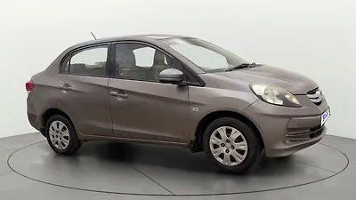 2015 Honda Amaze 1.2 S i-VTEC 1 2015 Honda Amaze 1.2 S i-VTEC 1