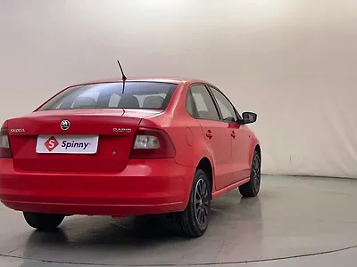 2015 Skoda Rapid 1.6 MPI Elegance Plus