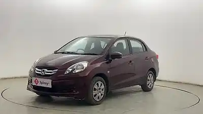2015 होंडा अमेज 1.2 s आई-वीटेक 1 2015 होंडा अमेज 1.2 s आई-वीटेक 1