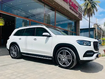 2023 Mercedes-Benz GLS 400d 4MATIC