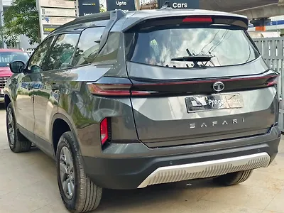 2024 Tata Safari Pure Plus S AT 7 STR
