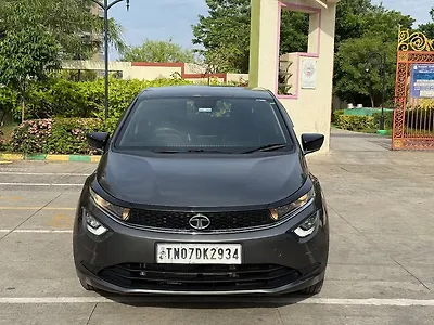 2025 Tata Altroz XZ Diesel 1