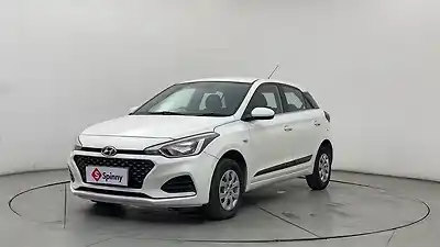 2018 हुंडई एलीट i20 मैग्ना इग्ज़ेक्यूटिव 1.2 1 2018 हुंडई एलीट i20 मैग्ना इग्ज़ेक्यूटिव 1.2 1