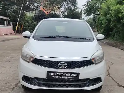 2018 टाटा टियागो रीवोट्रॉन xe [2016-2019] 1