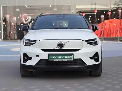2023 वॉल्वो EX40 अल्टीमेट AWD 1